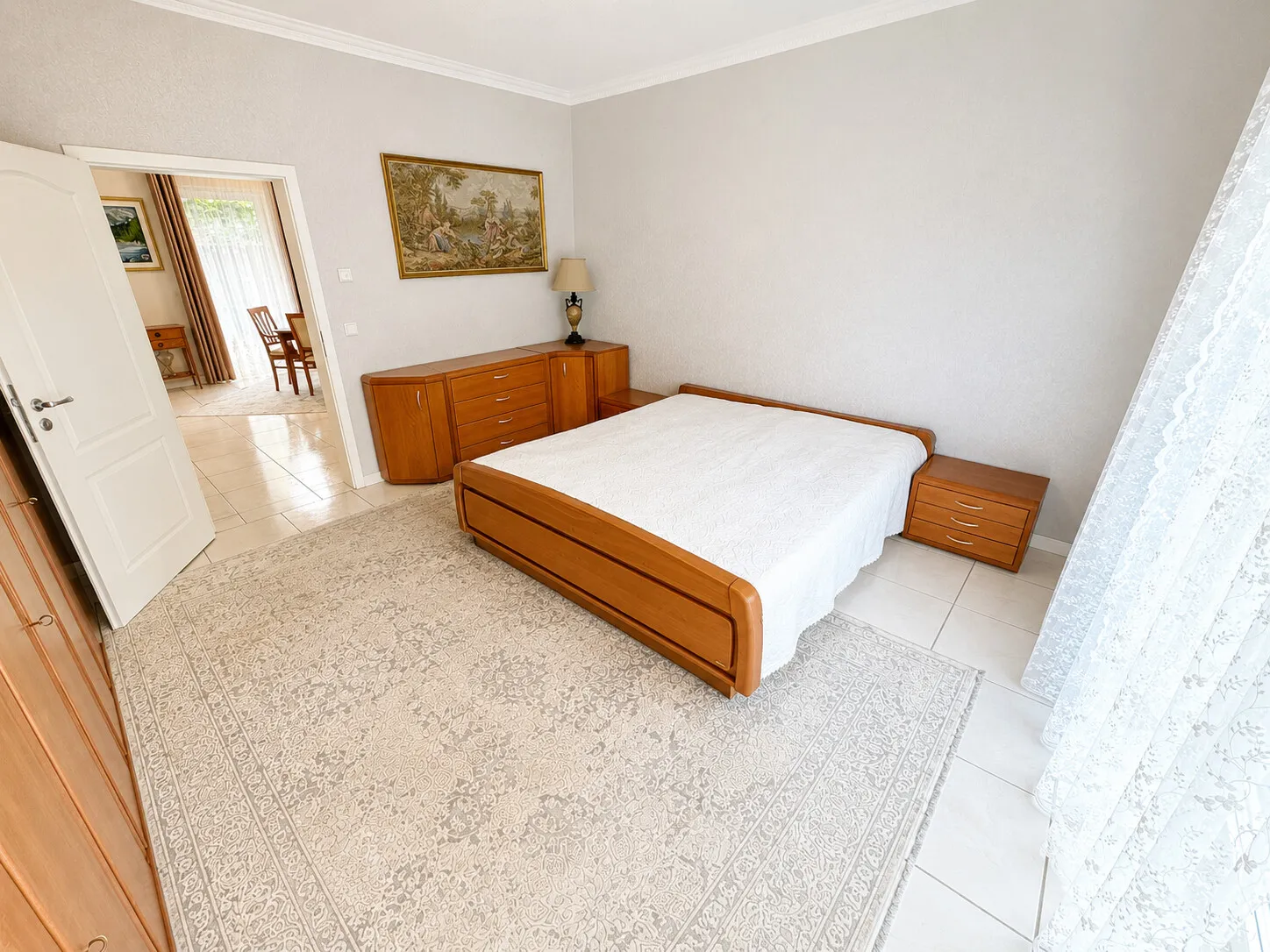 Schlafzimmer Ansicht 1