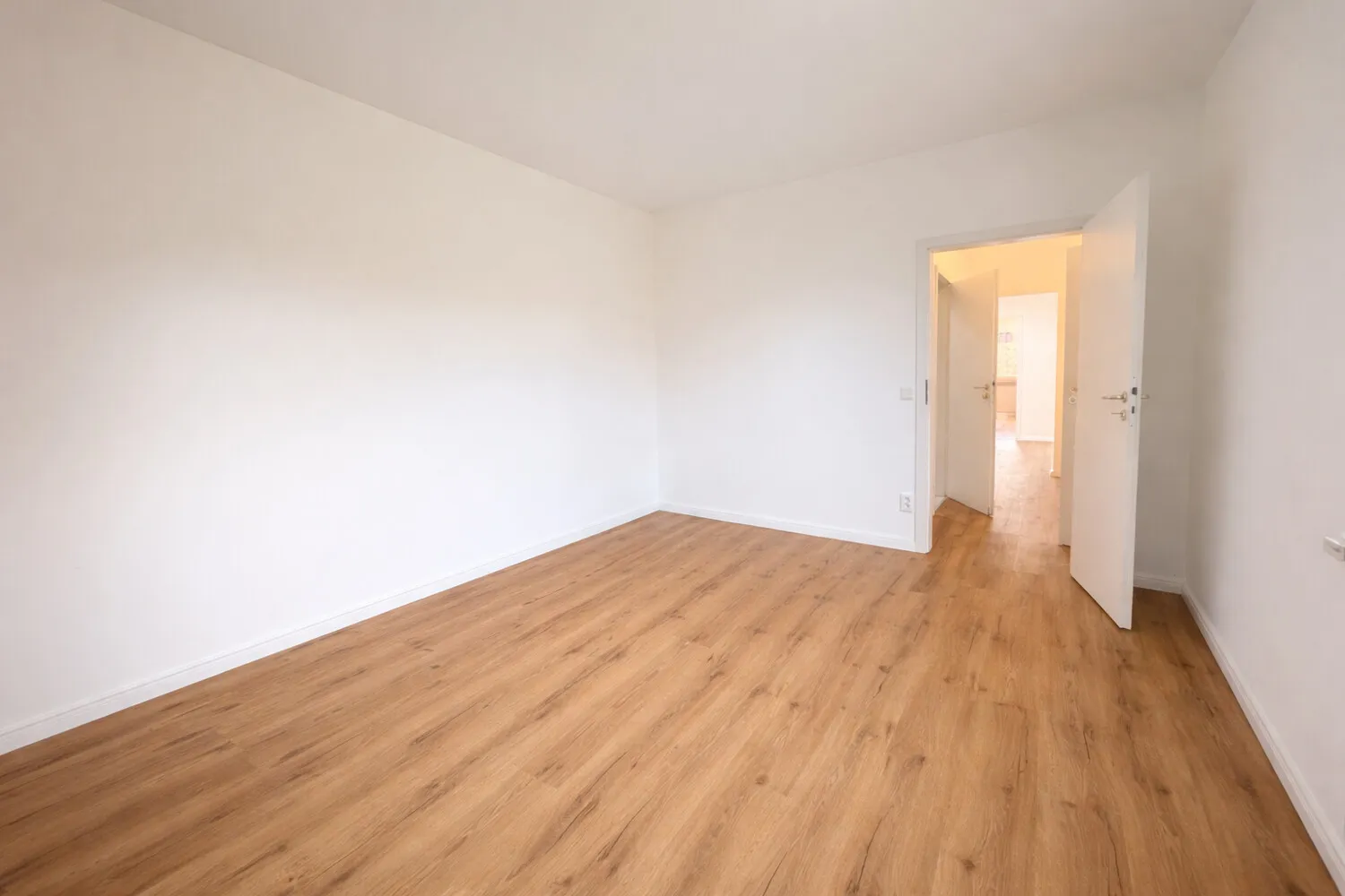 Schlafzimmer Ansicht 2