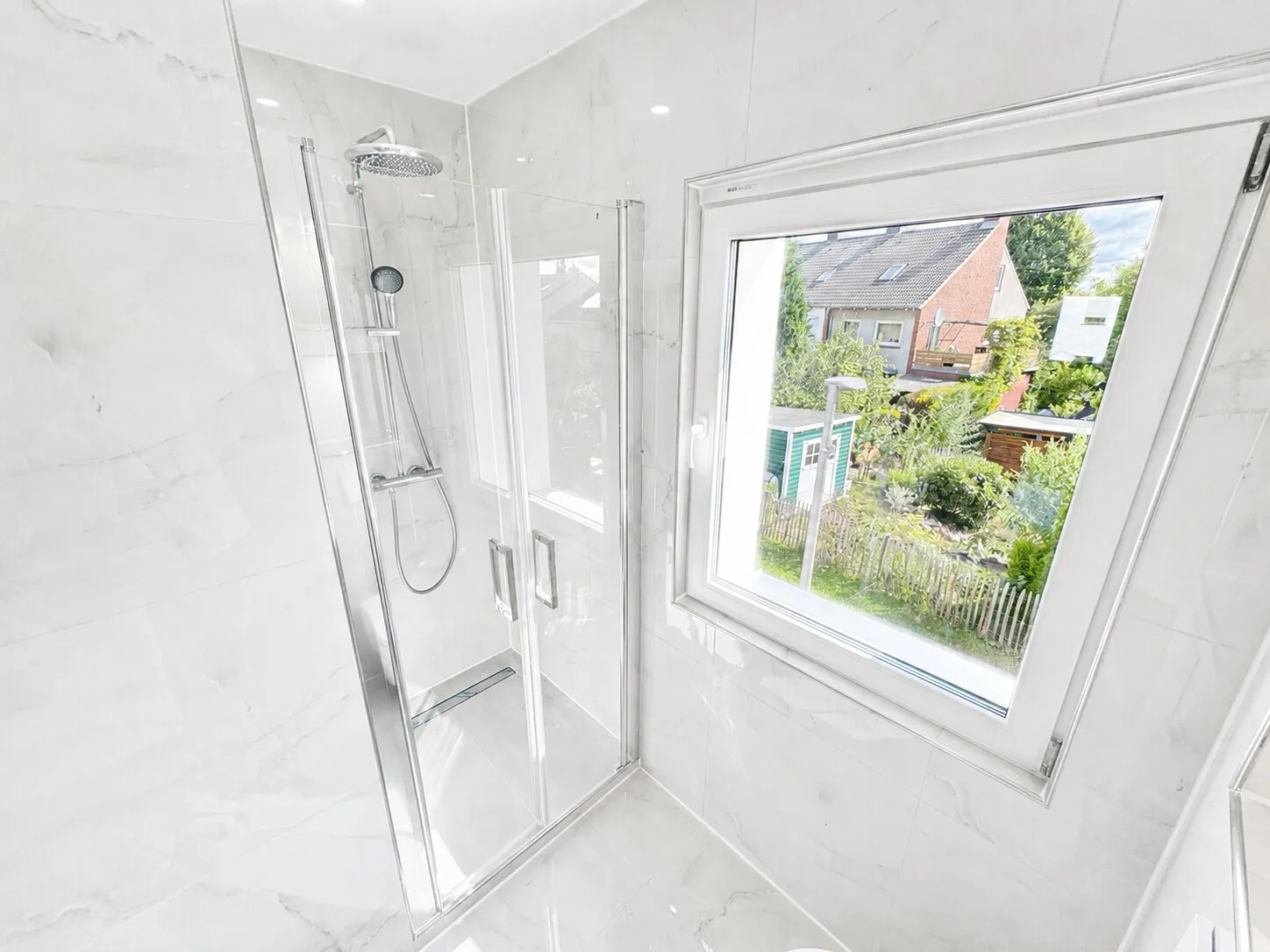 OG Badezimmer Ansicht 2