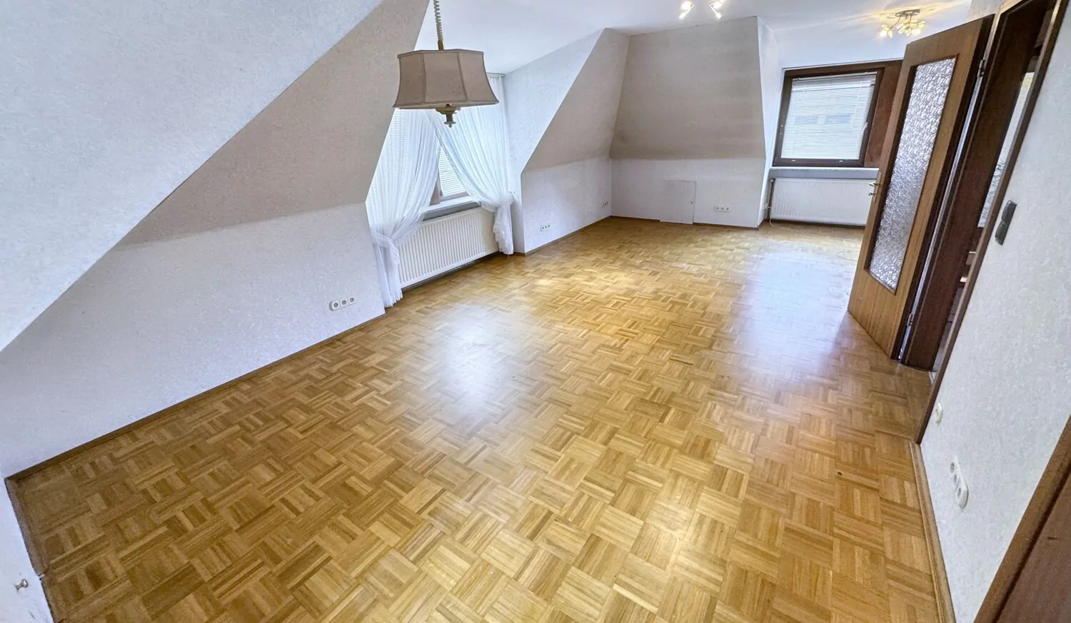 OG Wohnzimmer Ansicht 1