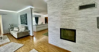 von_poll_real_estate_property_25038009_image_3