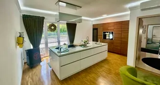 von_poll_real_estate_property_25038009_image_5