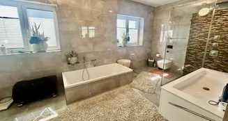 von_poll_real_estate_property_25038010_image_6