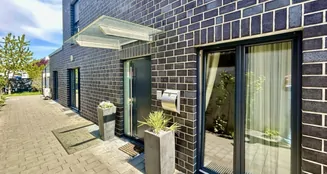 von_poll_real_estate_property_25038010_image_0