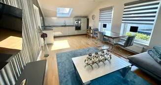 von_poll_real_estate_property_25038011_image_4