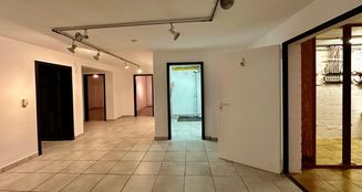 von_poll_real_estate_property_25038012_image_20