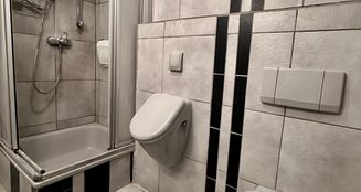von_poll_real_estate_property_25038012_image_21