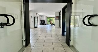 von_poll_real_estate_property_25038012_image_3