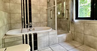 von_poll_real_estate_property_25038012_image_14