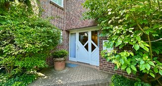 von_poll_real_estate_property_25038013_image_5