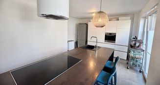 von_poll_real_estate_property_25038015_image_8