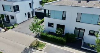 von_poll_real_estate_property_25038015_image_2