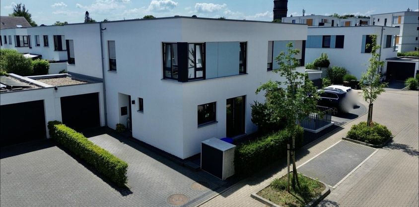 von Poll Immobilien GmbH