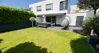 von_poll_real_estate_property_25038015_image_1