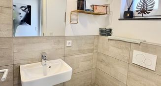 von_poll_real_estate_property_25038015_image_10