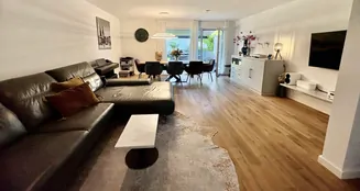 von_poll_real_estate_property_25038015_image_4