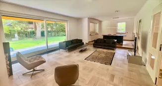 von_poll_real_estate_property_25038017_image_0