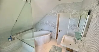 von_poll_real_estate_property_25038017_image_15