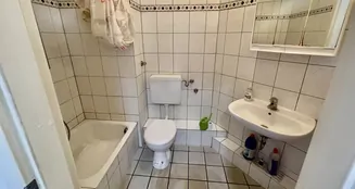 von_poll_real_estate_property_25038019_image_11