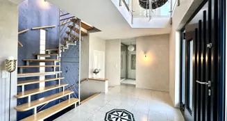 von_poll_real_estate_property_25038022_image_6