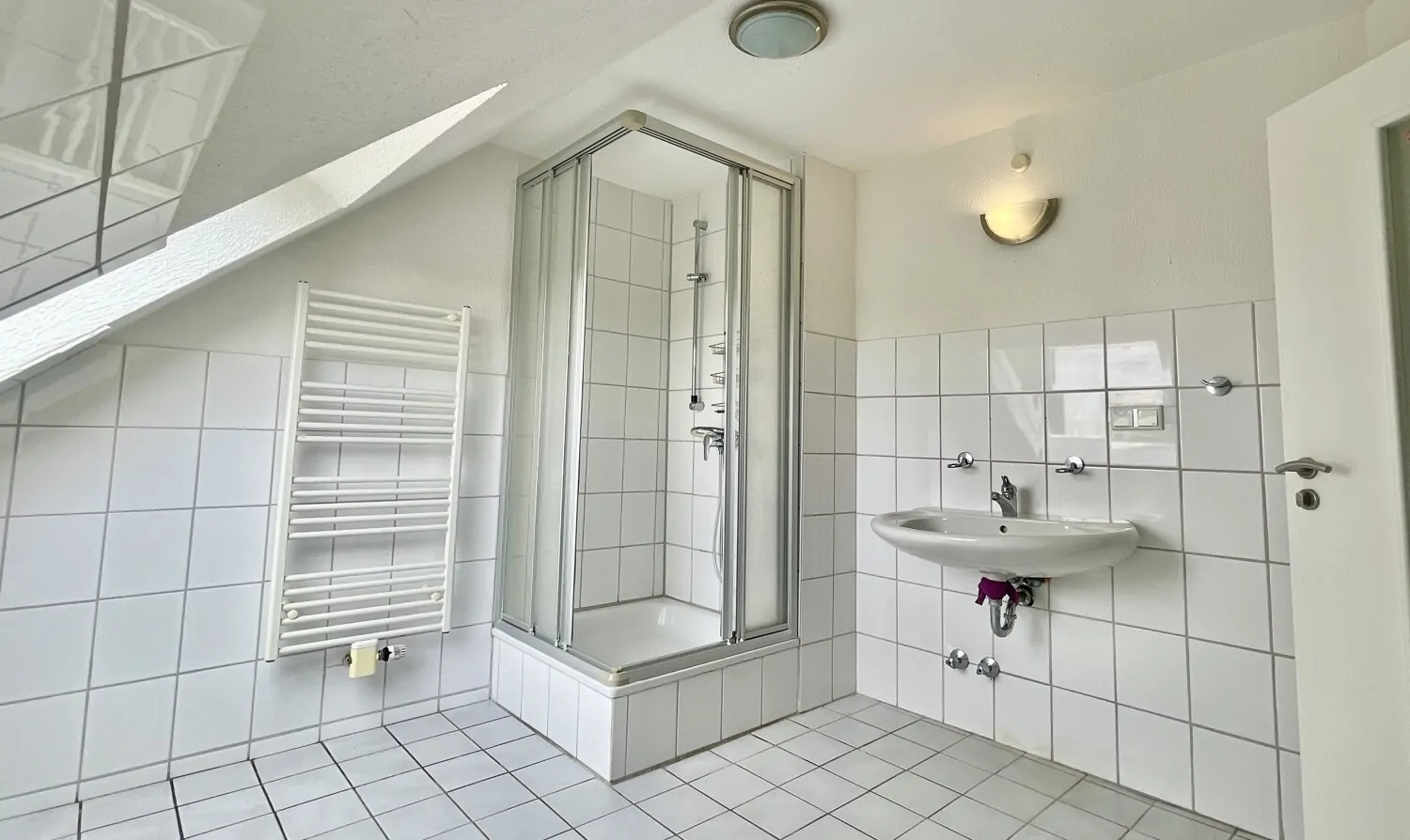 Badezimmer DG