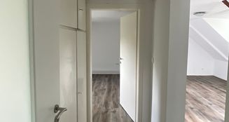 von_poll_real_estate_property_25038023_image_14