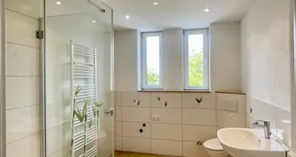 von_poll_real_estate_property_25038023_image_11