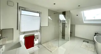 von_poll_real_estate_property_25038024_image_10