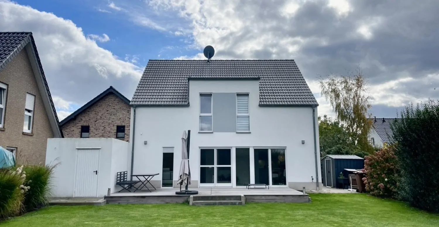 Freistehendes Einfamilienhaus  aus 2014 - Willkommen in der neuen Heimat.