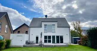 von_poll_real_estate_property_25038024_image_1