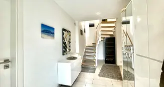 von_poll_real_estate_property_25038024_image_2