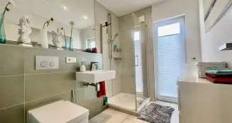 von_poll_real_estate_property_25038024_image_7