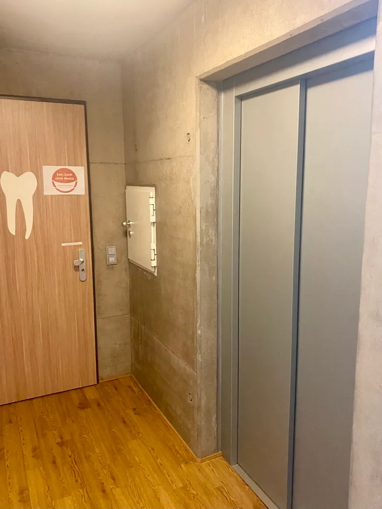 Treppenhaus  - Aufzug