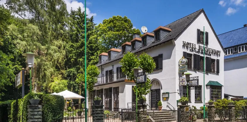 von Poll Immobilien GmbH