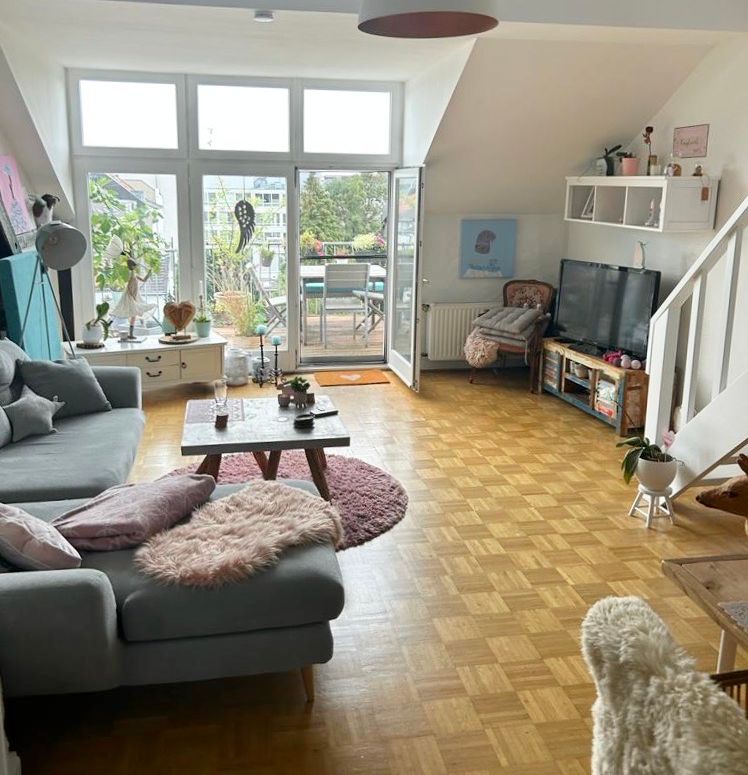 Wohnzimmer DG