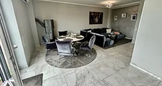 von_poll_real_estate_property_24038017_image_21