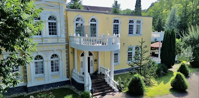 von Poll Immobilien GmbH