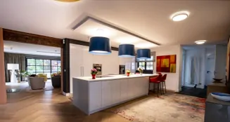 von_poll_real_estate_property_25038006_image_0