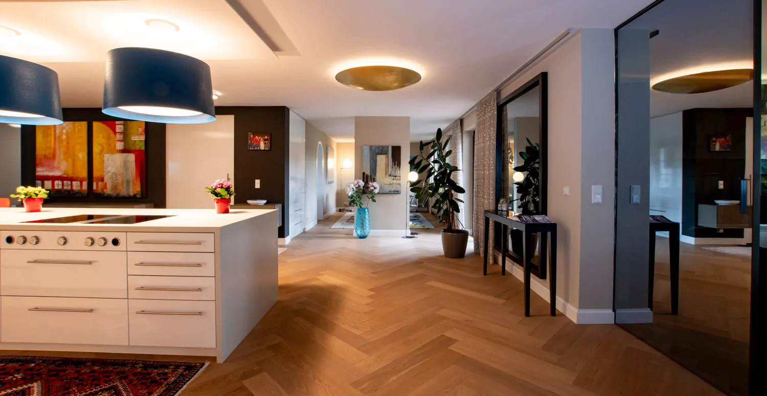 Impression mit Blick zum Esszimmer