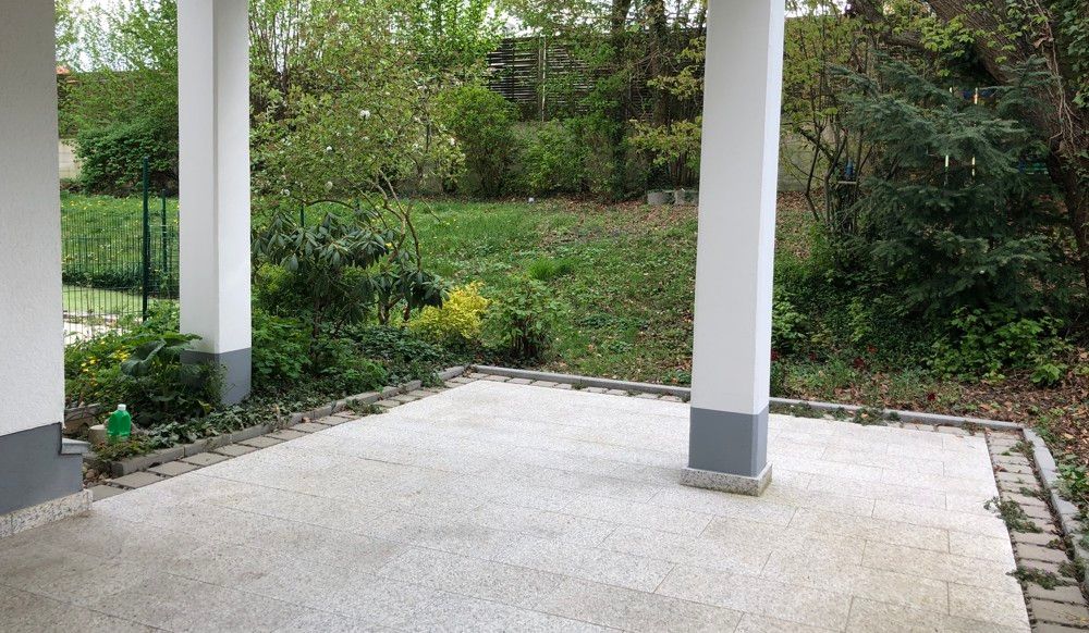 Terrasse mit Gartennutzung