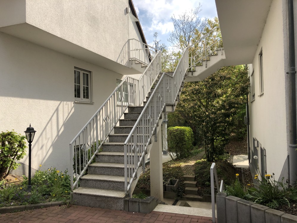 Außen Zugang zur Wohnung
