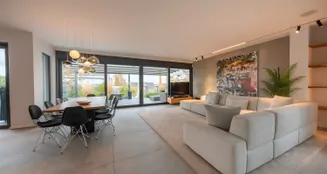 von_poll_real_estate_property_25008017_image_1