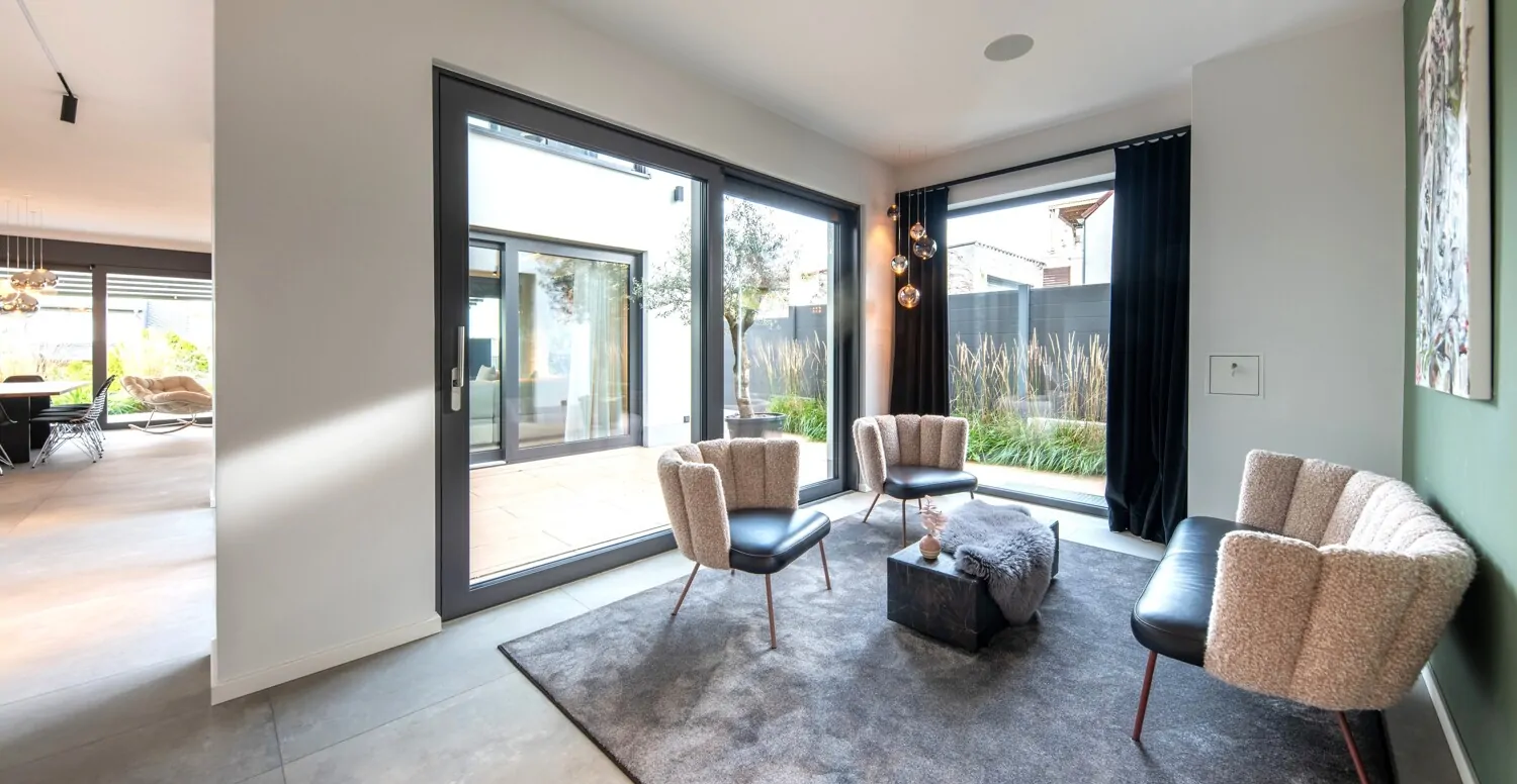 Empfangsbereich - EG