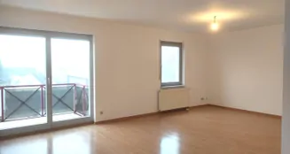 von_poll_real_estate_property_25008015_image_2