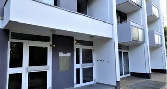 von_poll_real_estate_property_23008004_image_2