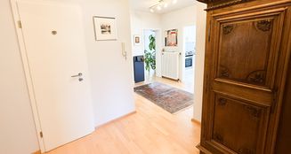 von_poll_real_estate_property_25008004_image_2