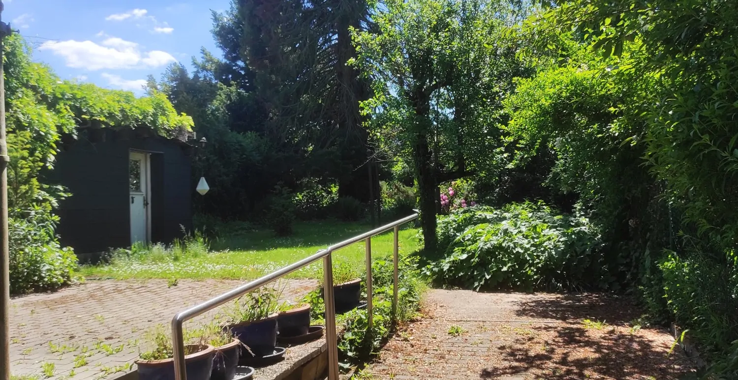 Blick von der Garage aus