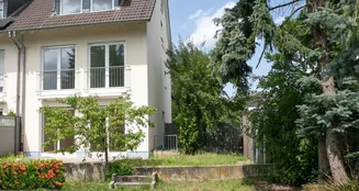 von_poll_real_estate_property_25004044_image_0