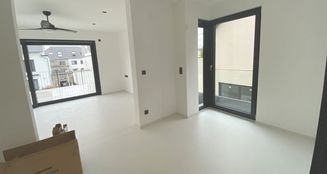 von_poll_real_estate_property_25004038_image_2