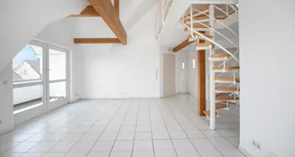 von_poll_real_estate_property_25004042_image_1